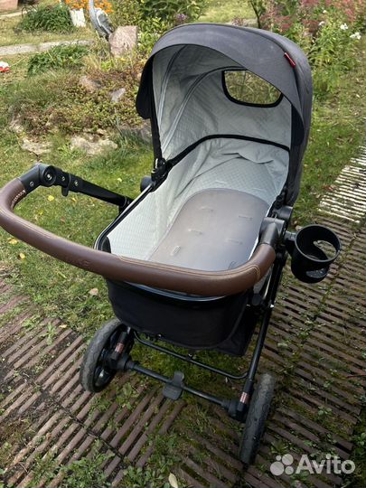 Коляска десткая