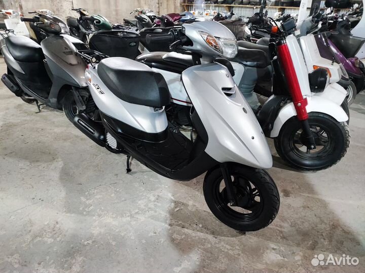 Скутер Yamaha Jog 50 FI (1,5 местный) Япония