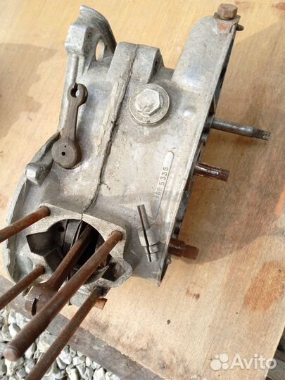 Запчасти на мотороллер муравей бу