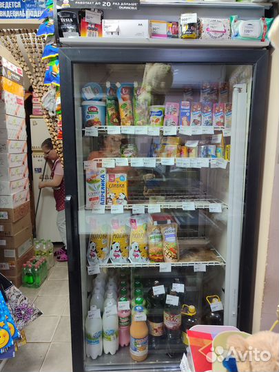 Продам холодильный шкаф