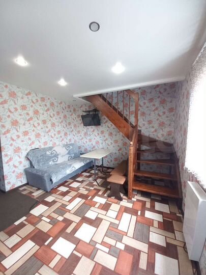 2-к. квартира, 37 м², 1/2 эт.