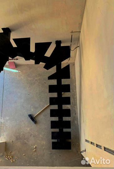 Изготовление металлоконструкций, лестниц