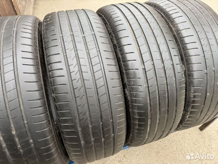 Bridgestone Alenza 001 225/60 R17