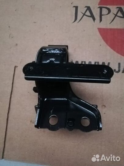 Опора двигателя Toyota Corolla Carina