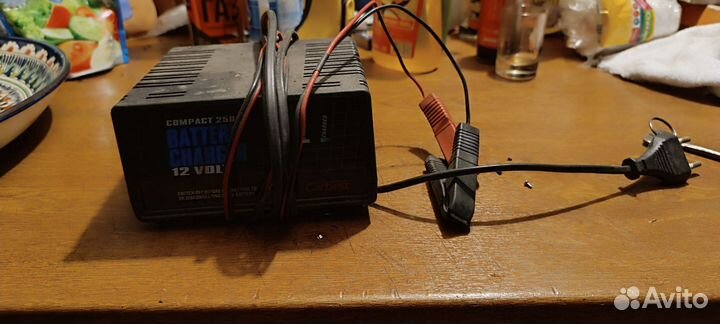 Автомобильная зарядка carbest