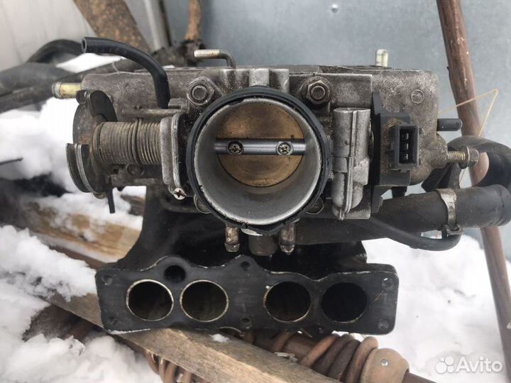 Впуск и дроссель Kia Sportage1