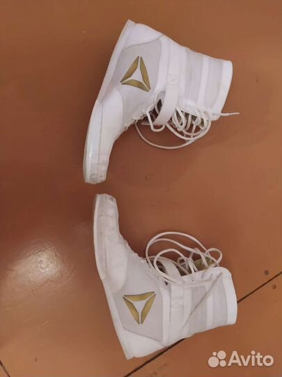 Боксерки Reebok