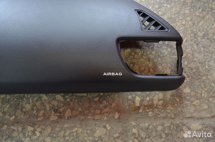 Торпедо панель приборов Kia Rio (2011-2016)