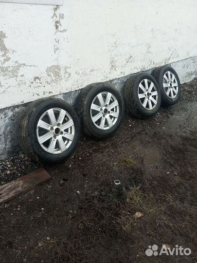 Колеса r 15 летние 4 114.3