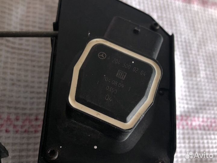 Педаль газа W204