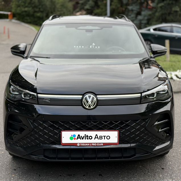 Volkswagen Tiguan L 2.0 AMT, 2025, 34 400 км