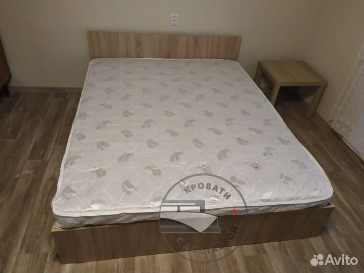 Кровать двуспальная