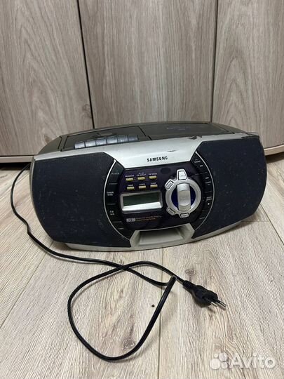 Магнитола Samsung RCD-590
