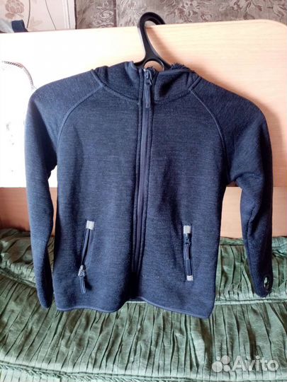 Теплая кофта