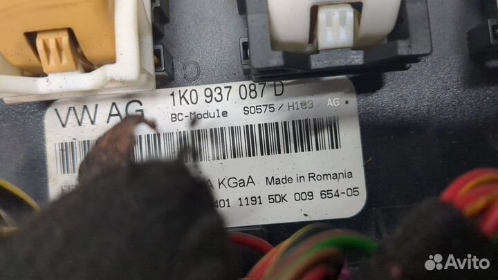 Блок реле Skoda Octavia (A5), 2010