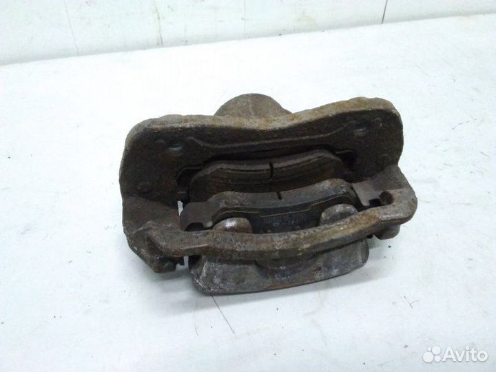 Суппорт передний правый Kia Soul AM 2008