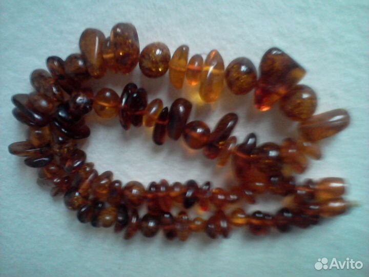 Янтарные бусы