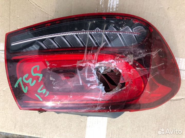 Фонарь наружный задний левый Mercedes-Benz