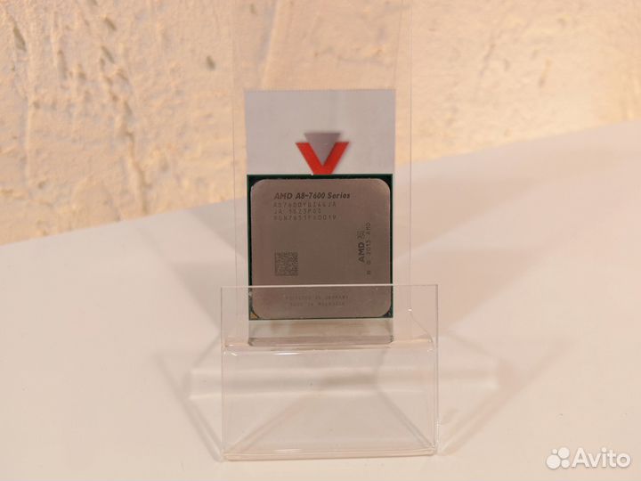 Процессор AMD A8-7600: 4 ядра, 3800 Мгц, FM2+