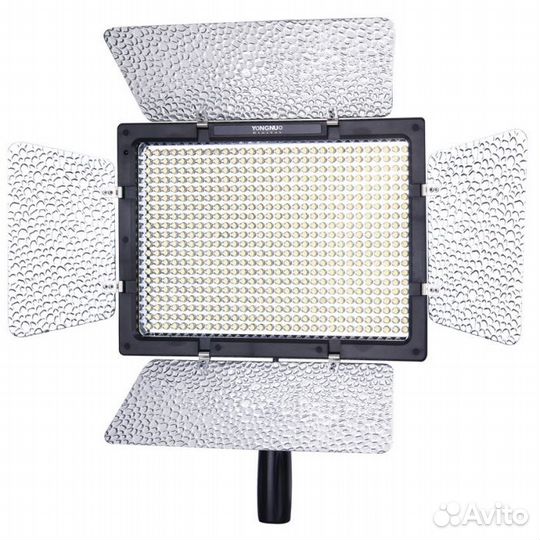 Осветитель Yongnuo YN600L II 3200-5500K