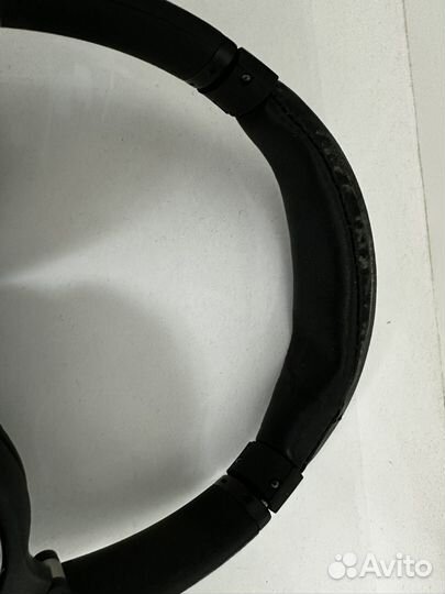 Беспроводные наушники