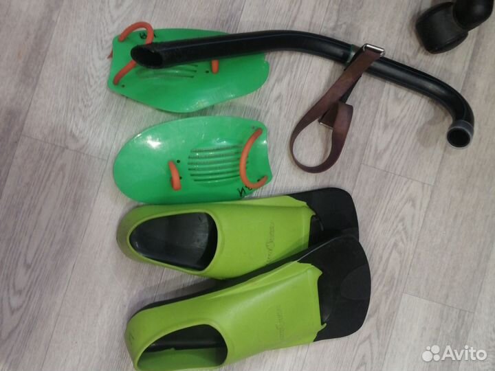 Принадлежности для плавания