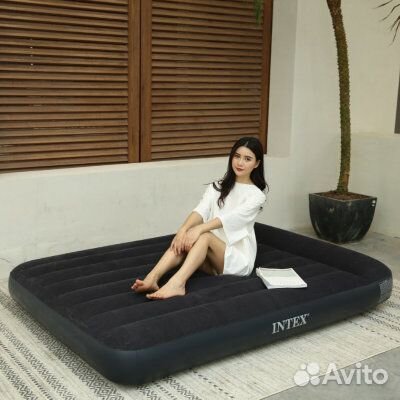 Надувной матрас двуспальный 152х203х25 с подголовн
