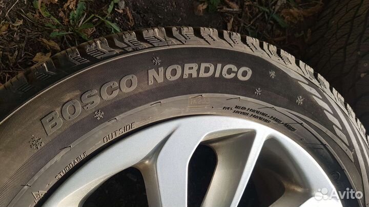 R17 Viatti Bosco Nordico V-523 225/60, PCD 5x114.3 DIA 67.1