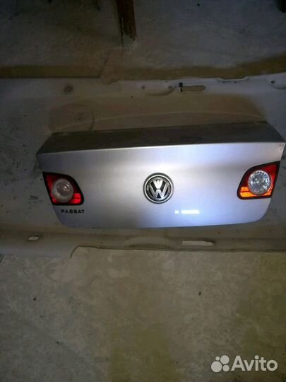 Пассат Б 6 Крышка багажника