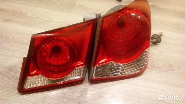 Задние фонари на Chevrolet Cruze