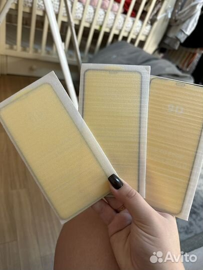 Защитное стекло на iPhone 11 pro max