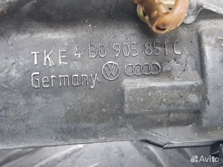 Замок зажигания Volkswagen Golf 3 2000 4B0905851B