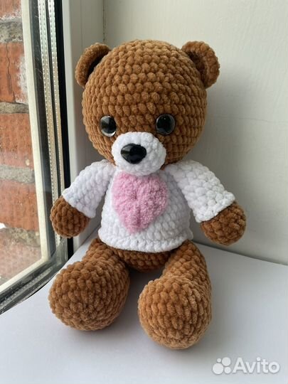 Вязаная игрушка мишка