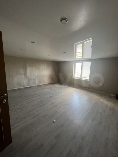 Автосервис, 190 м²