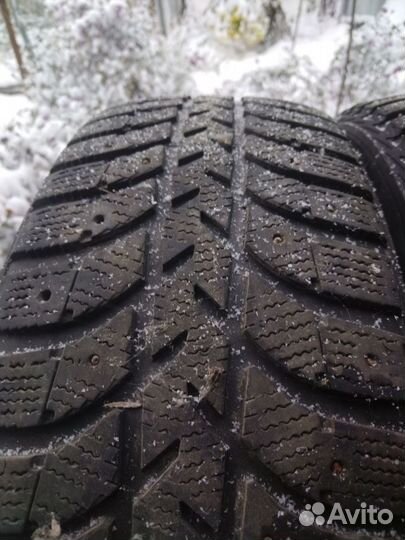 Bridgestone Ice Cruiser 5000 235/65 R17 108