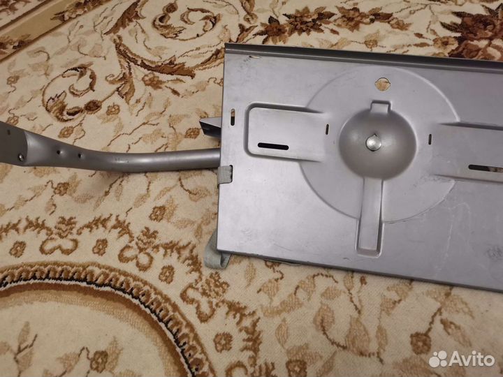 Нависной кронштейн для телевизора производства ссс