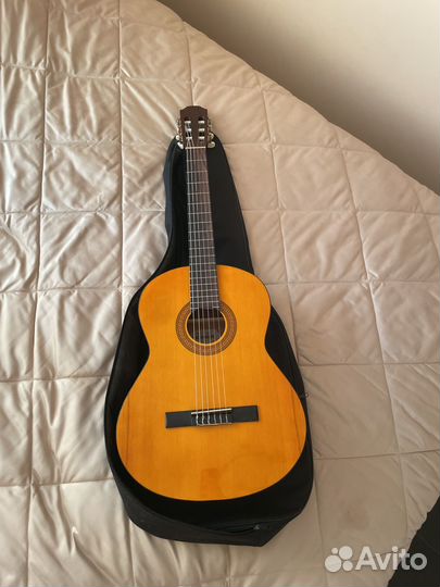 Классическая гитара шестиструнная
