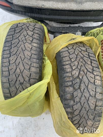 Gislaved Nord Frost 200 SUV 235/65 R17