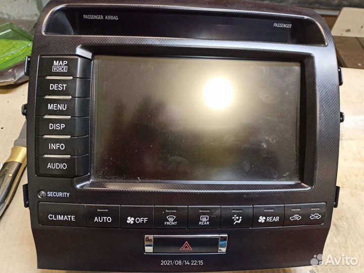 Монитор шгу Toyota Land Cruiser 200, 86111-60470