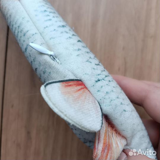 Интерактивная шевелящаяся рыба на USB-зарядке