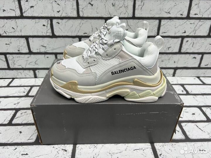 Кроссовки Balenciaga Triple-S White (36-45)