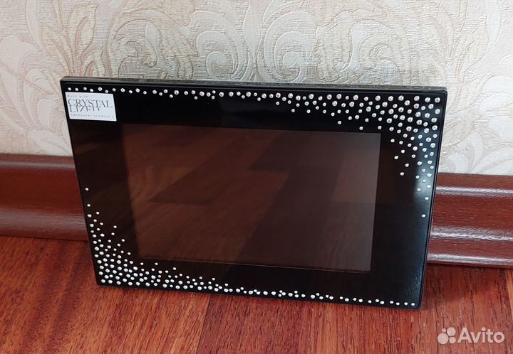 Цифровая фоторамка Sony DPF-D72N 7'' новая