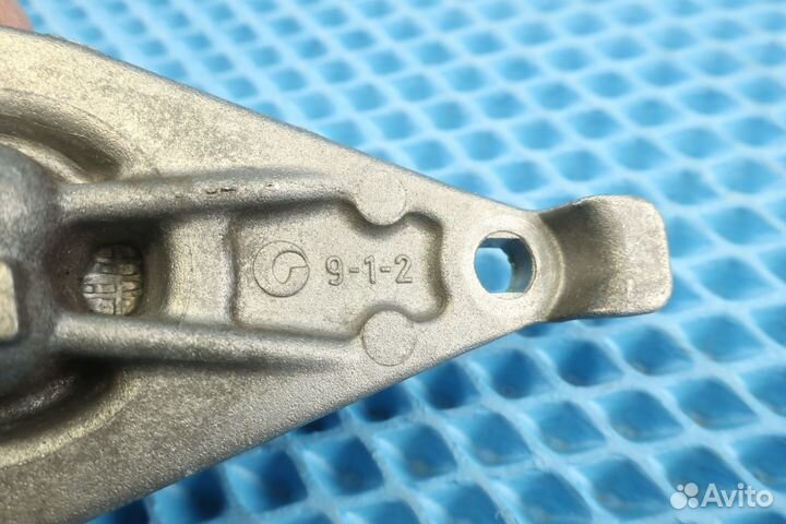 Крышка распредвала (впуск) Nissan Qashqai J11