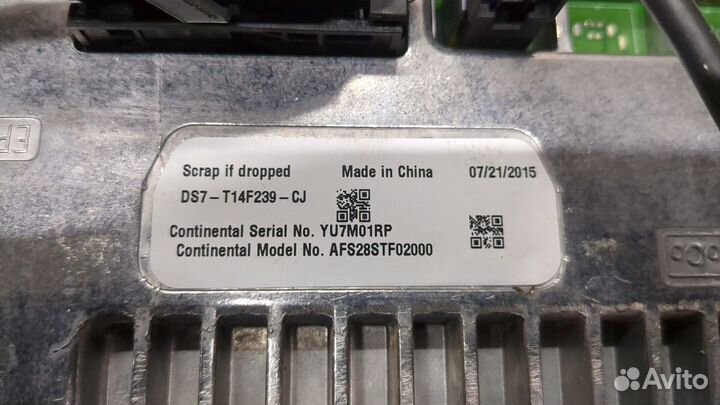 Дисплей компьютера Ford Mondeo 5 2015, 2015