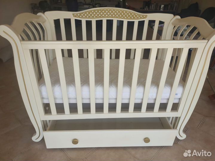 Кровать детская