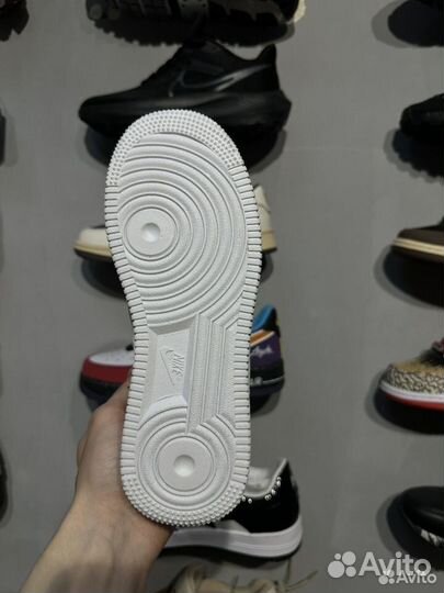 Кроссовки Nike air force 1