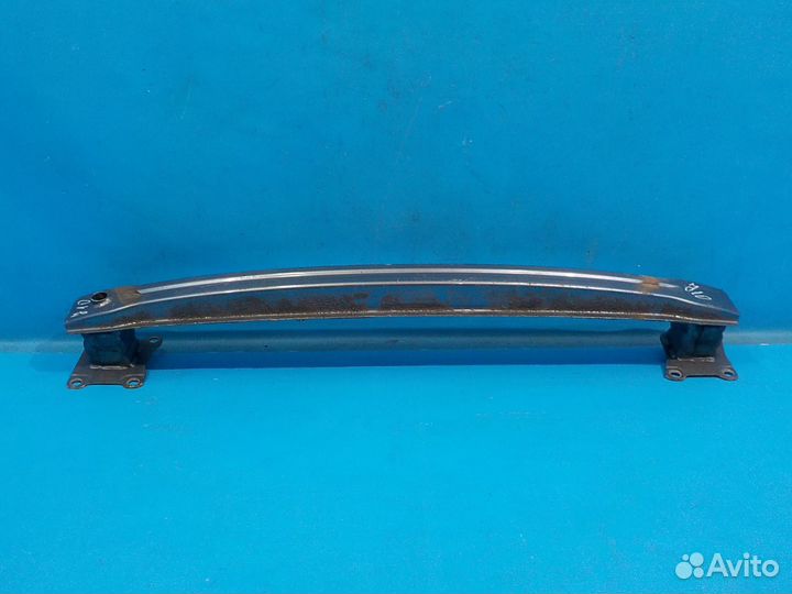 Усилитель заднего бампера skoda Yeti 2009-2018