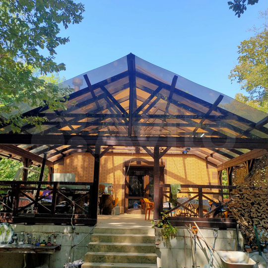 Дом 288 м² на участке 14 сот.