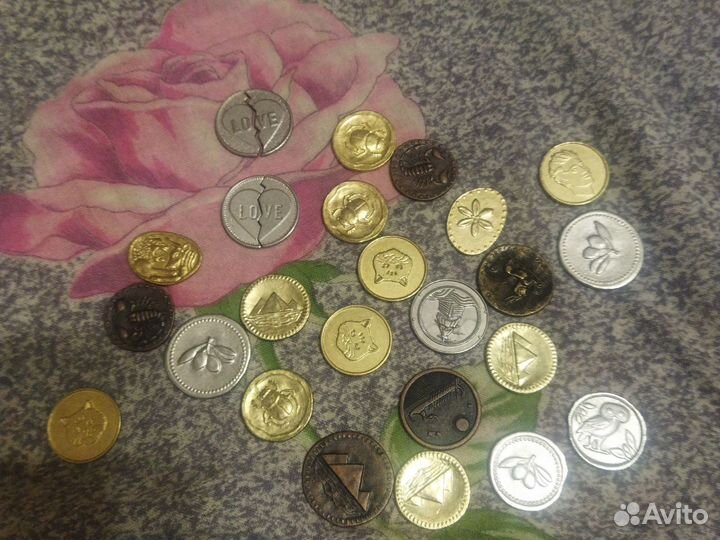 Монеты магнит