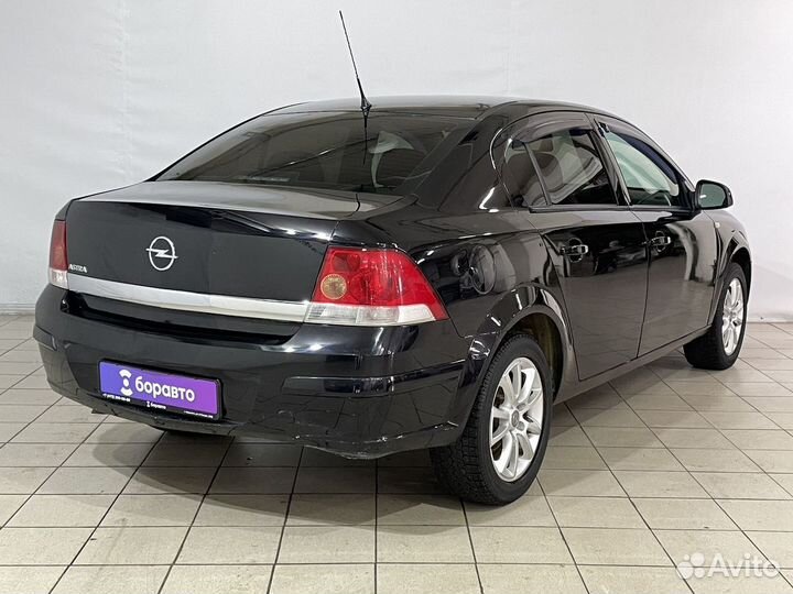 Opel Astra 1.8 МТ, 2011, 185 675 км